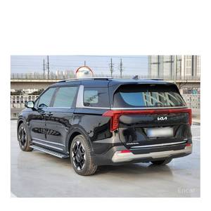 Kia Carnival Signature 2023, 9 Plazas, Diésel, Automático, con Asientos de Cuero, Cámara Trasera, Volante a la Izquierda, 22,015 km - Product Image 4