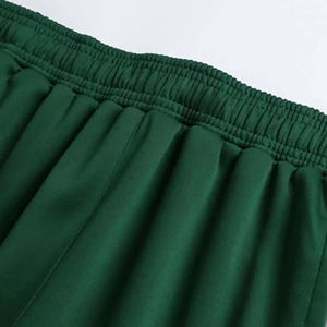 Chándal Deportivo Verde para Hombre con Rayas Laterales Blancas Personalizadas, Venta al Por Mayor 2026, Cuello Alto, Alta Calidad - Product Image 6