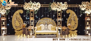 Lavish Reception Stage Backdrop Candle Wall Wholesale Exclusive Box Style Gold Metal <b>Frames</b> With <b>Wedding</b> Couch Factory Price USA - Product Image 4