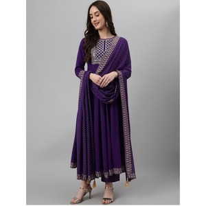 VESTIDO DE TRABAJO BORDADO DE RAYÓN FANTY CON DUPATTA MORADO - Product Image 1