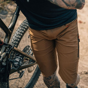 กางเกงขาสั้น MTB ทนทาน ผ้าเนื้อน้ำหนักเบา แห้งเร็ว สวมใส่สบาย เหมาะสำหรับกีฬาขี่จักรยานเสือภูเขา - Product Image 2