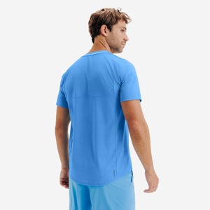 T-shirt sportif pour homme, bleu et blanc, à blocs de couleur, manches raglan, coupe classique, col rond, respirant, en maille tricotée - Product Image 2