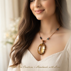 Collier Pendentif Macramé Fait Main avec Perles d'Eau Douce et Pierre Jaune Dorée Plaqué Platine, Bijou Bohème Guérison pour Fête - Product Image 3