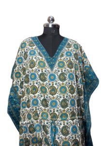 Robe longue Dashiki en coton imprimé cachemire bleu et blanc, col en V, taille ajustable avec cordon, parfaite pour la plage, grandes tailles, écologique – Meilleures ventes - Product Image 4