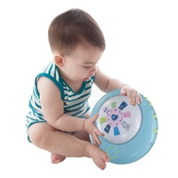 D.J.Toys Veilleuse musicale pour bébés 0-24 mois, jouet doux en plastique ABS, à piles, à activation vocale et lecture automatique