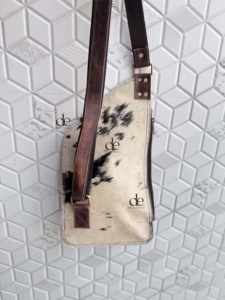 Nouveau Sac à Bandoulière en Cuir de Vachette 2026 – Sac de Voyage Tendance et Élégant, Facile à Transporter, Ceinture Porte-Monnaie, Sacs Multi-usages Unisexe - Product Image 4