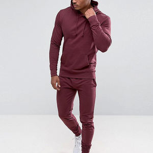 Trajes Deportivos para Hombre de la Mejor Calidad, Fáciles de Usar, Transpirables, con Diseño de Logotipo Personalizado, Tallas Grandes, en Venta - Product Image 3