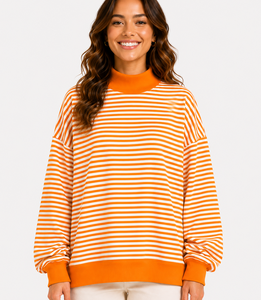 Sudadera con Capucha Premium para Mujer, Diseño Frontal Personalizado, Tela 100% Poliéster, Ligera, Transpirable, Suave, Estampada para Invierno/Verano - Product Image 2