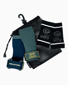 Agarraderas Personalizadas con Logotipo OEM para Entrenamiento de CrossFit, Estilo Deportivo, con Agarre Fuerte y Parte Trasera con Impresión de Silicona - Product Image 1