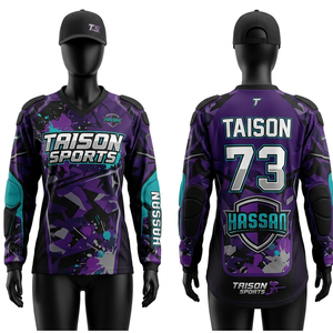 Camiseta de Paintball para Mujer, 200 GSM, Malla de Poliéster Transpirable, Paneles de Camuflaje Morado, Negro y Verde Azulado, Sublimación, Logotipo Personalizado - Product Image 1