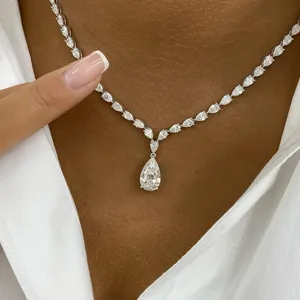 สร้อยคอเพชรทรงลูกแพร์ Tishya Diamond 19.6 กะรัต รับรองโดย IGI ทองคำขาว 14K สร้อยคอเพชรเทียมทรงลูกแพร์สุดหรูสำหรับผู้หญิง - Product Image 1