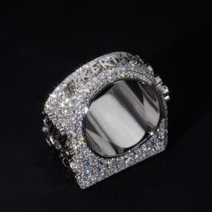 Anillo de cóctel unisex de plata 925 con rodio y moissanita, diseño de corona, engaste pavé, joyería de lujo para fiestas, estilo hip hop, de AMBER JEWELS - Product Image 4