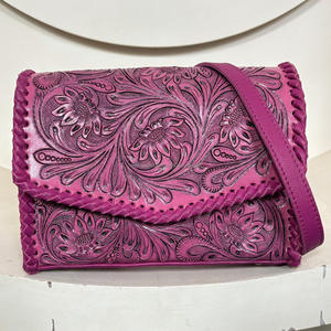 Sac bandoulière en cuir artisanal bohème western, sac à main sculpté floral, sac à bandoulière vintage fait à la main, style cowgirl boutique - Product Image 4