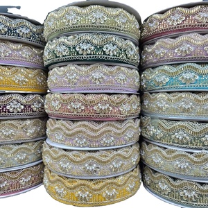 Accesorios de Prendas con Flecos Metálicos de Poliéster Bordados en Color Personalizado, Lavables y Ecológicos, de 1.5 Pulgadas - Product Image 1