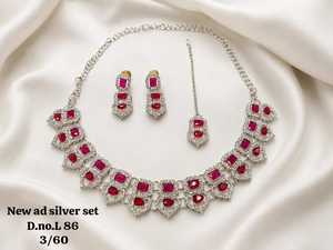 Luxury Silver Emerald Green <b>Statement</b> <b>Necklace</b> Set with Earrings and Maang Tikka Wedding Party Fashion Jewelry Set - Product Image 4