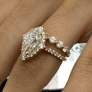Bague Halo Classique en Or Massif 18K avec Diamant de Laboratoire 3.01CT VS1 Taille Marquise et Motifs Floraux, Cadeau Idéal pour Mariage et Fêtes pour Couples - Product Image 2