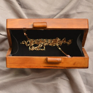 Bolso de mano floral premium de madera de mango con marco de madera, interior de tela estampada, forro de terciopelo y correa de hombro. - Product Image 3