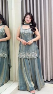 Listo para comprar: Diseño de estilo islámico de aspecto tradicional, especial para el Eid y Ramadán, Salwar Kameez a la moda, pedidos de exportación al por mayor. - Product Image 6