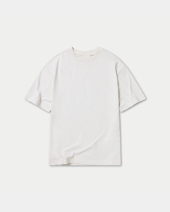 เสื้อยืดคอกลมแขนสั้นสีขาวสำหรับผู้ชาย ทรงโอเวอร์ไซส์ สไตล์ลำลอง สีพื้น ผ้าฝ้ายเจอร์ซีย์ถัก 100% เนื้อผ้านุ่มสบายผิว น้ำหนัก 230 กรัม - Product Image 4