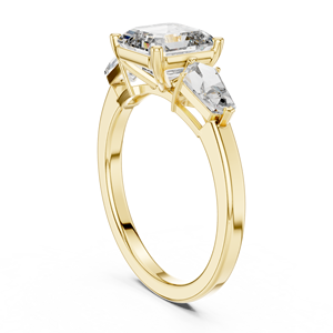 แหวนเพชรทรง Asscher แบบ Lab Grown ทองคำแท้ 14K 18K ประดับเพชรด้านข้างทรง Shield Cut น้ำหนัก 3.00 กะรัต สี DEF ความสะอาด VVS รับรองโดย IGI แหวนแต่งงานสำหรับเจ้าสาว ผลิตตามแบบ ODM - Product Image 4