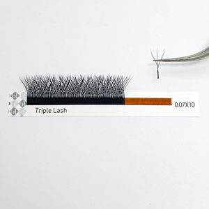 ขนตาปลอมแบบพัดสำเร็จรูป PBT พรีเมียมจากเกาหลี ยี่ห้อ Private Label รุ่น Original W Lash 0.07 ขายส่ง (C,D Curl) (8-14 มม. คละขนาด) ขนตาเส้นต่อเส้นแบบนุ่ม - Product Image 4