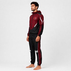 Vêtements de sport coupe-vent pour hommes sur mesure, avec coutures robustes, finition haut de gamme et solutions de production de marque privée disponibles - Product Image 4