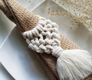 Anneaux de serviette en macramé bohème : Décoration de table de mariage en coton biologique - Product Image 3