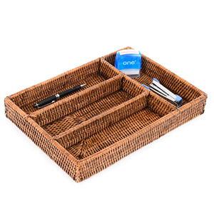 Plateau organisateur de couverts en rotin tressé, provenant d'un fournisseur vietnamien, de la meilleure qualité, pour ustensiles et couverts. - Product Image 1