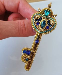 Handmade Embroidered Beaded Keychain Stylish <b>Bag</b> <b>Charm</b> Elegant for Traditional Embroidery Eco-Friendly Wedding - Product Image 2