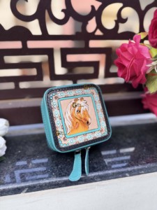 Estuche Compacto para Joyas de Cuero Genuino, Última Llegada, Estilo Vintage, Cuero Repujado a Mano, Color Turquesa, Caja de Almacenamiento Resistente - Product Image 5