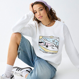 Wholesale Crescent Wear Casual Drop Shoulder Fleece 100%Cotton Oversized <b>Jumper</b> Streetwear Embroidered Luxury Women Asymmetric - Product Image 4