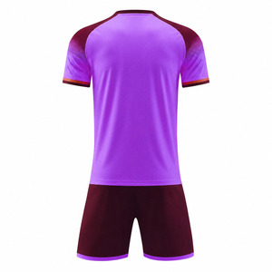 Fabricant professionnel d'uniformes de football pour adultes, qualité supérieure, confortables, légers, respirants, séchage rapide, marque privée - Product Image 6