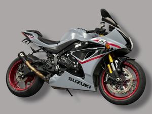 Motocicleta de segunda mano en venta 2024 Suzuki GSX-R1000R - Product Image 6