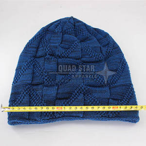 Gorros de Punto de Diseño Nuevo 2026 a Bajo Precio, Servicio OEM, Gorros de Punto Jacquard Hechos a Medida al por Mayor - Product Image 4