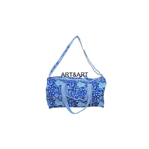 Sac de voyage matelassé en coton, sac à bandoulière imprimé floral, sac en cuir écologique, doublure en toile, sac de nuit tendance et lavable - Product Image 2
