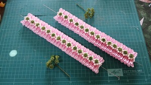 Guirnalda Plana de Flores Tailandesas Hechas a Mano, Decoración Floral Artificial para Ceremonias de Boda y Manualidades - Product Image 3