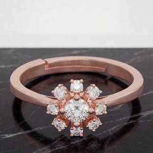 Bague de fiançailles en or fin et diamant pour femme, style délicat et élégant, pour mariage, anniversaire et tenues de soirée, mode et luxe - Product Image 1