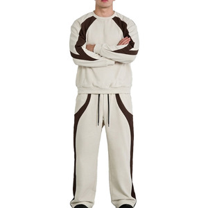 Ensemble de survêtement pour homme à col rond avec pantalon de survêtement assorti - Product Image 1