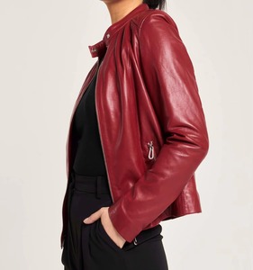 Nuevo abrigo de cuero charol rojo oscuro para mujer, estilo holgado, audaz y elegante, para la moda femenina. - Product Image 5