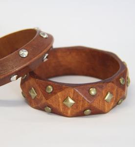 Bracelets en bois au design moderne, bijoux en bois de qualité supérieure pour femmes, accessoire de mode pour un usage quotidien - Product Image 2