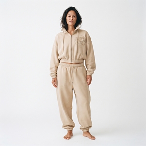 Conjunto deportivo Hawk Eye para mujer, sudadera corta con cremallera y pantalones jogger, con cuello alto bordado. - Product Image 2