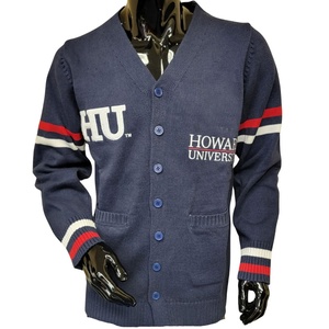 Cardigan d'hiver haut de gamme pour homme, en laine/acrylique, avec logo jacquard personnalisé, style maison grecque, boutons dissimulés, manches longues, confortable, vente en gros - Product Image 1