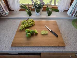 Elegante Tabla de Cortar Rectangular de Acacia Natural Hecha a Mano, Tabla de Cocina Resistente, Apta para Lavavajillas, para Preparación de Alimentos - Product Image 1
