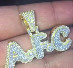 Pendentif personnalisé pour homme en moissanite véritable de 3 carats, coupe ronde, plaqué or jaune 14 carats - Product Image 1