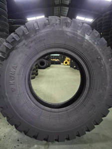 Pneu de camion KUMATIRE K723, robuste, en caoutchouc durable, haute performance, pour le transport en Afrique et au Moyen-Orient - Product Image 2