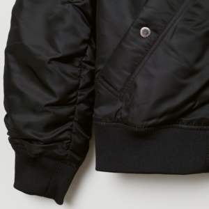 Chaqueta Bomber de Nylon de Nuevo Diseño 2026, Chaqueta de Invierno de Alta Calidad, Chaqueta Bomber Personalizada para Hombre, Chaquetas de Vuelo - Product Image 2