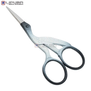 Ciseaux à cuticules à lame courbée à pointe fine personnalisés, design cigogne antique, manche en acier inoxydable, précision et tranchant pour usage esthétique - Product Image 6