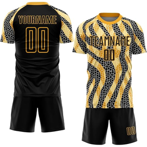 Maillot de football personnalisé à col rond en tissu interlock par sublimation – Kit de performance professionnel tendance pour les marchés américain et européen - Product Image 4