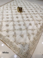 Dupatta en soie froissée bordeaux avec bordure dorée, élégant vêtement traditionnel indien pakistanais pour femmes, idéal pour les mariages, les fêtes et Diwali