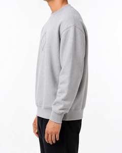 เสื้อสเวตเชิ้ตคอกลมผ้าฝ้ายฟลีซพรีเมียมสำหรับผู้ชาย ปักลายอักษรแบบกำหนดเอง สัมผัสนุ่ม สไตล์ไฮสตรีท - Product Image 6